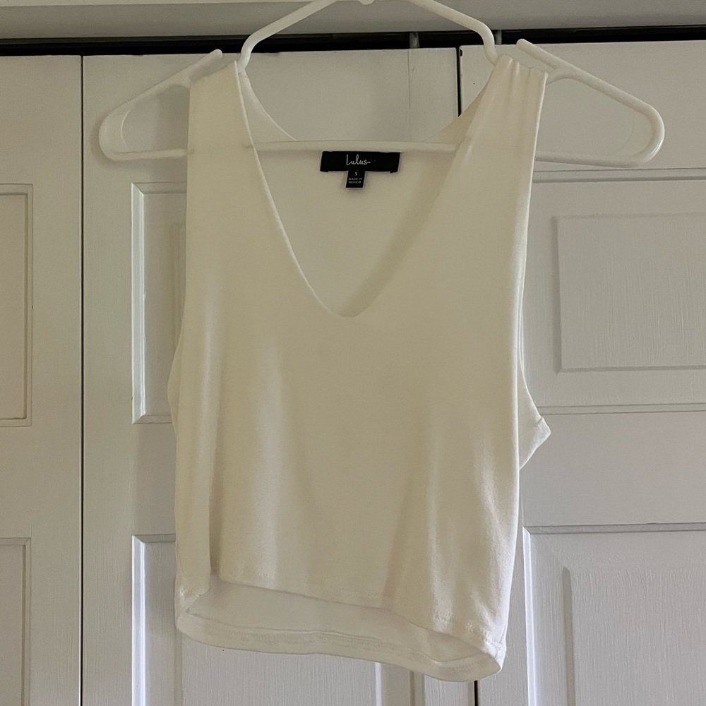Lulus - Doubled Lined V neck Tank - White - Size Small